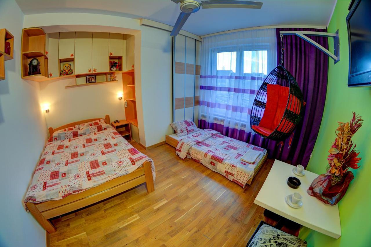 Rooms And Apartments S Belgrád Kültér fotó
