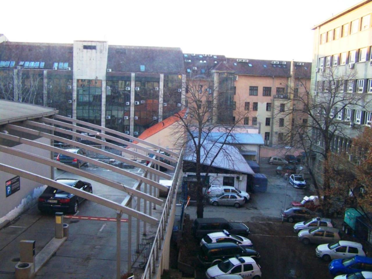 Rooms And Apartments S Belgrád Kültér fotó